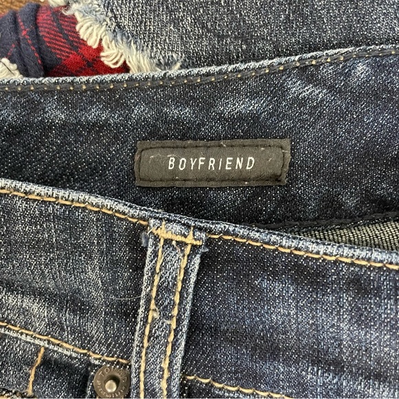 Torrid Boyfriend Ankle Stretch Mid-Rise Jean. - Picture 9 of 11